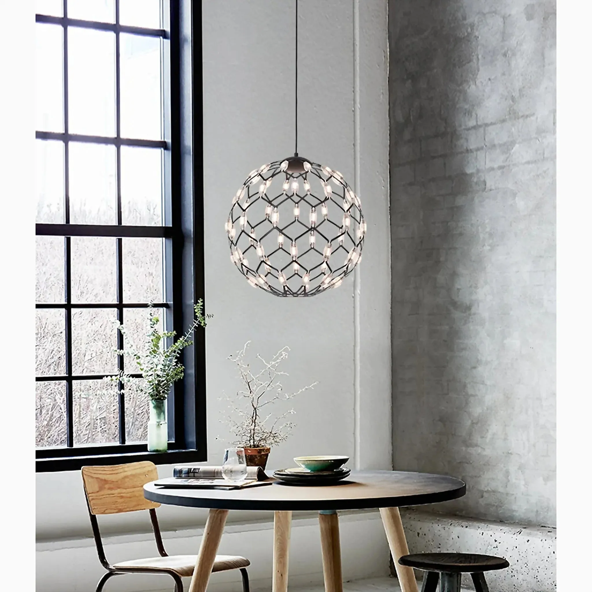 Acquaro | Stylish Black/White Pendant Ball-Shaped Chandelier