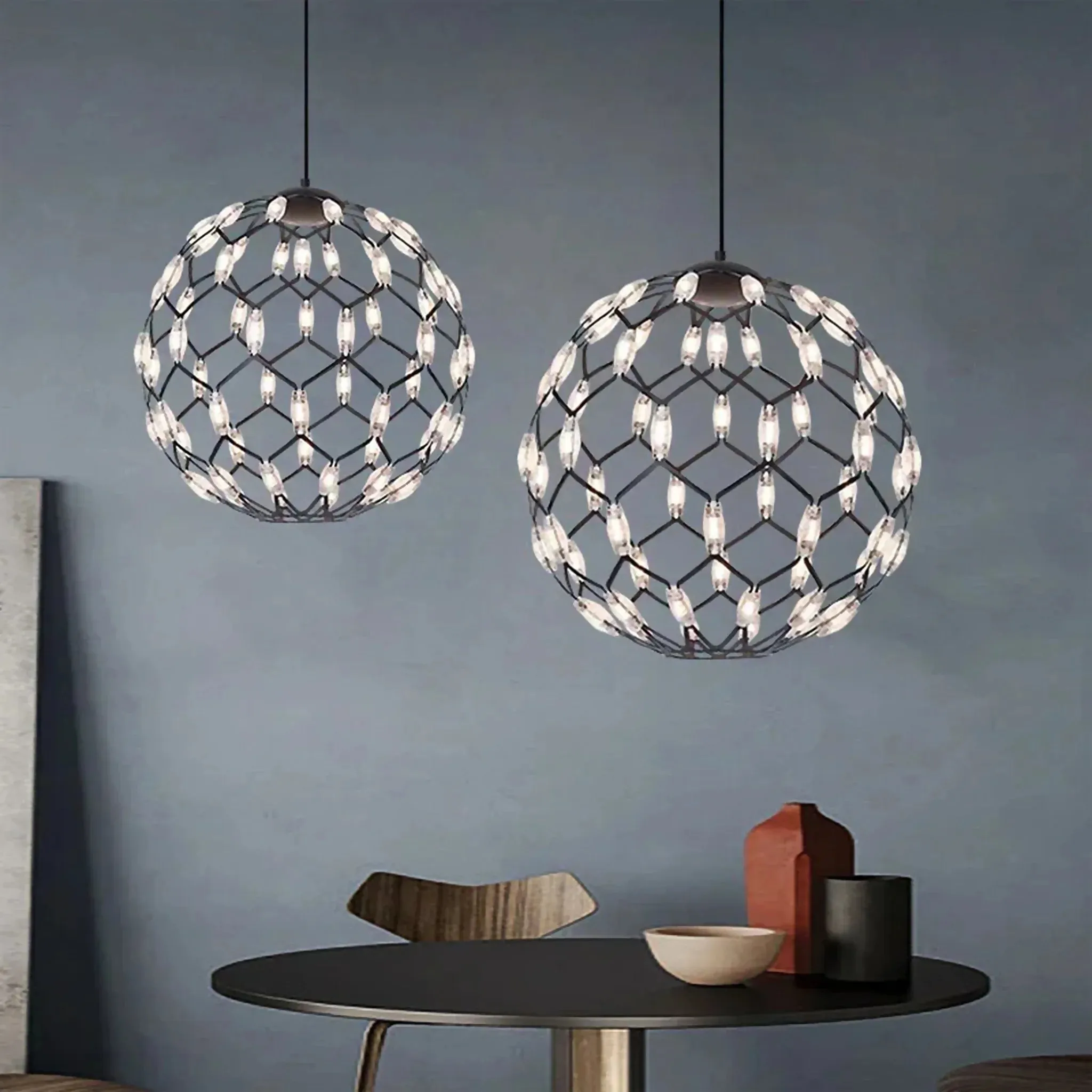 Acquaro | Stylish Black/White Pendant Ball-Shaped Chandelier