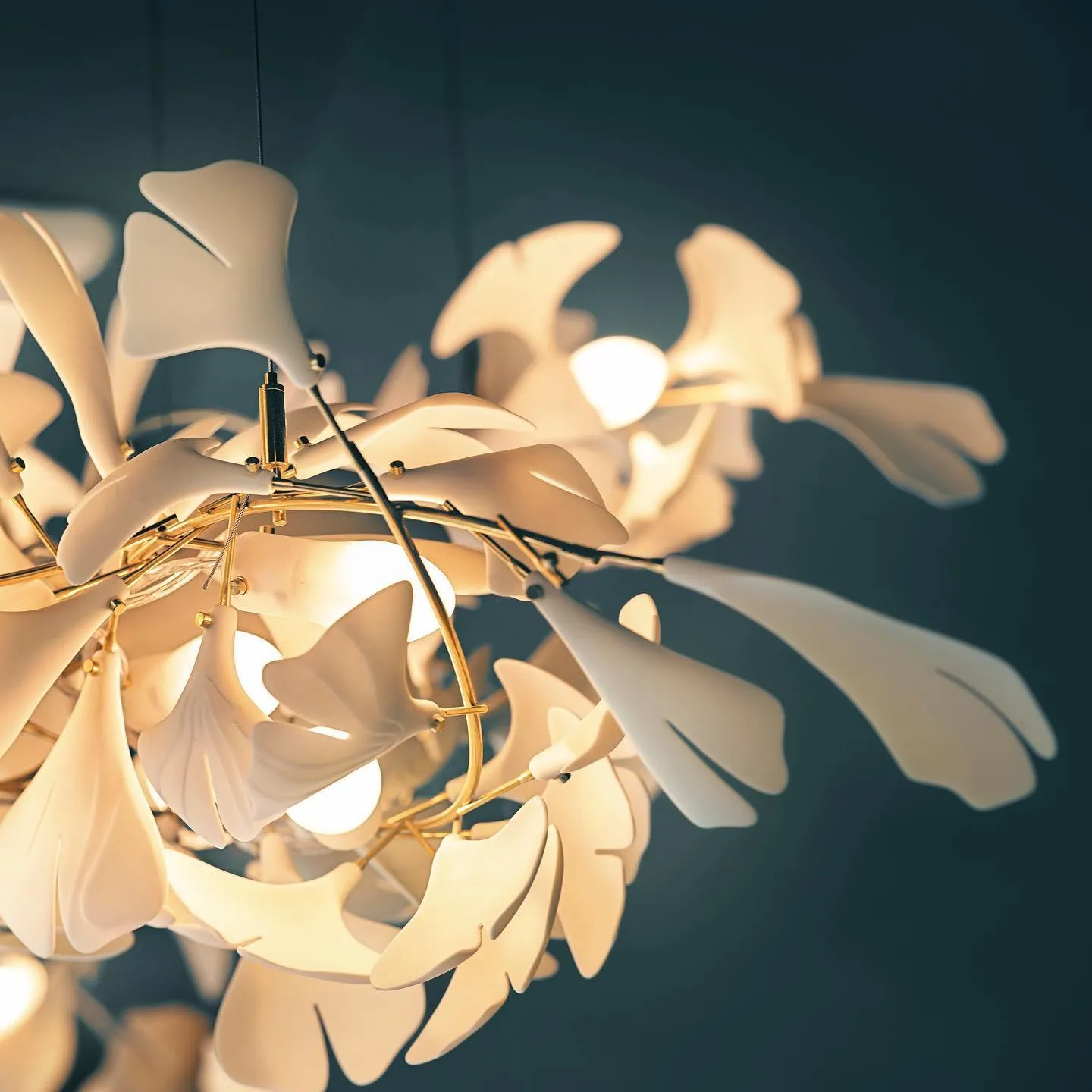 Gingko Chandelier E Style