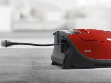 Miele C3 Complete Mango Red Vacuum Cleaner | 12031840