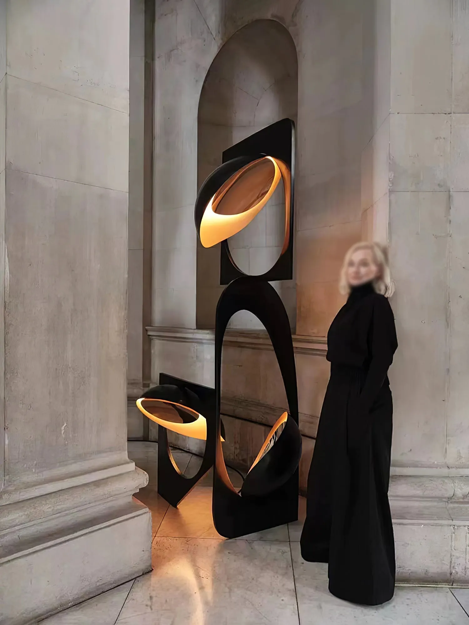 Niamh Barry Sculpture Floor Lamp