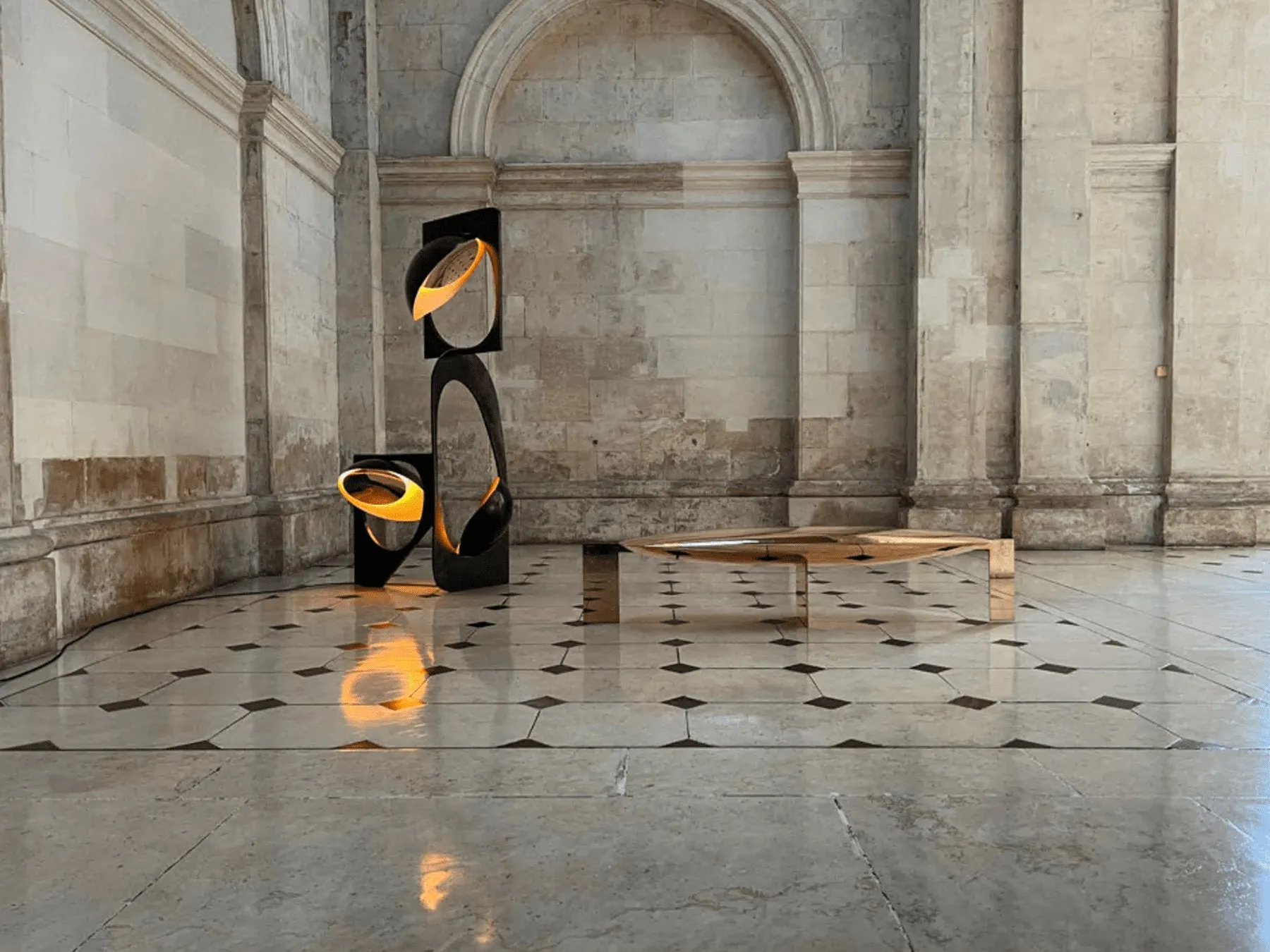 Niamh Barry Sculpture Floor Lamp