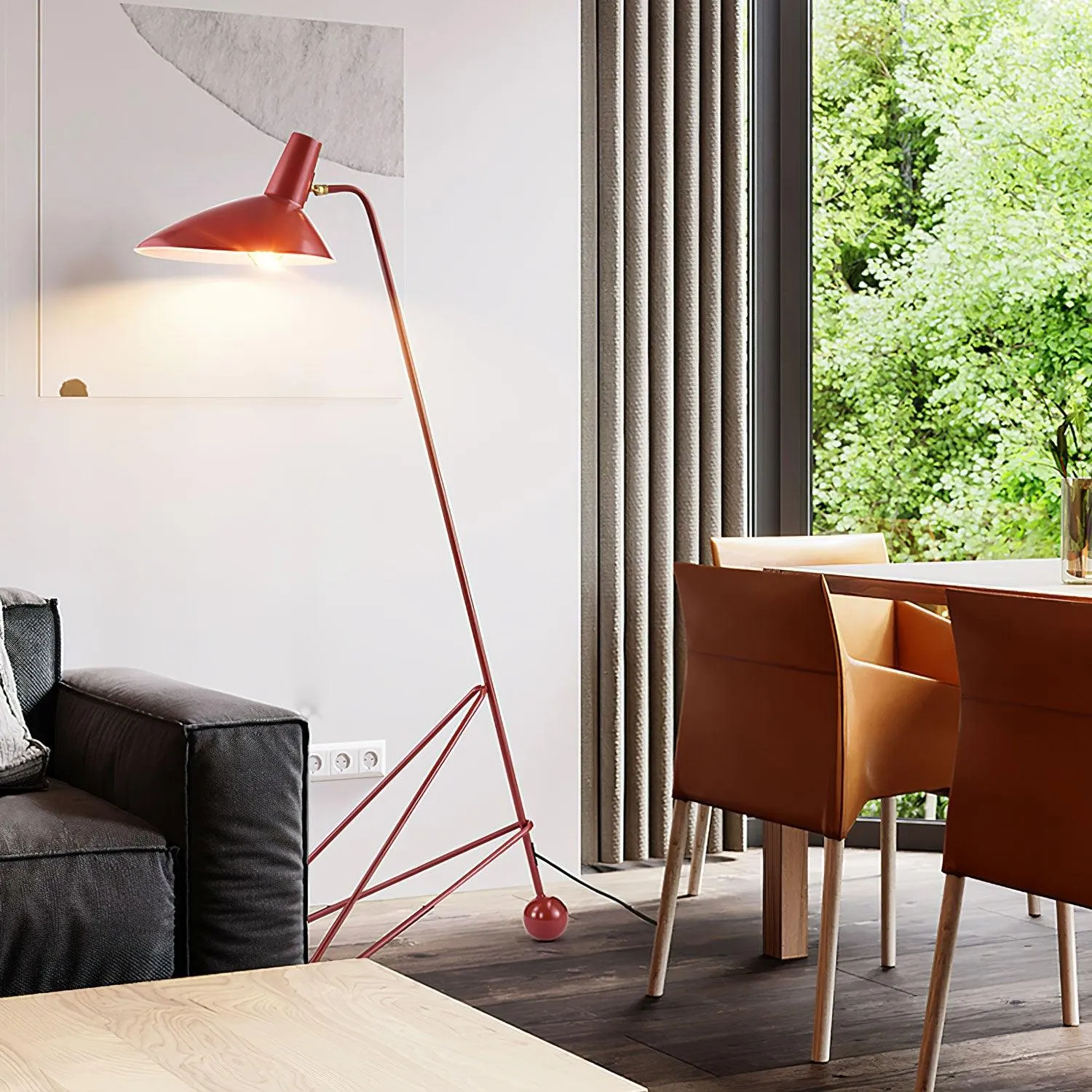 Svelte Noir Floor Lamp