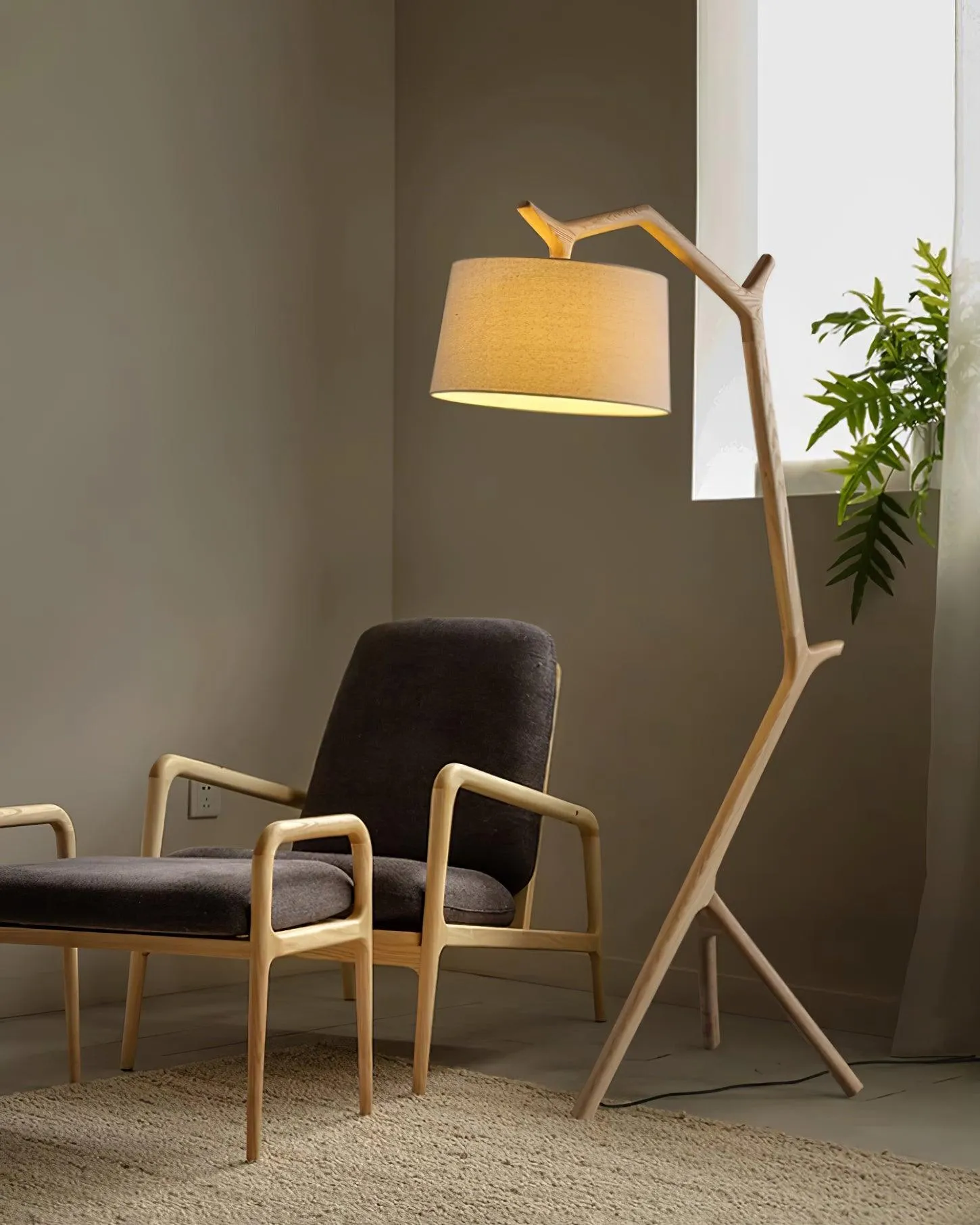 Umahi Floor Lamp