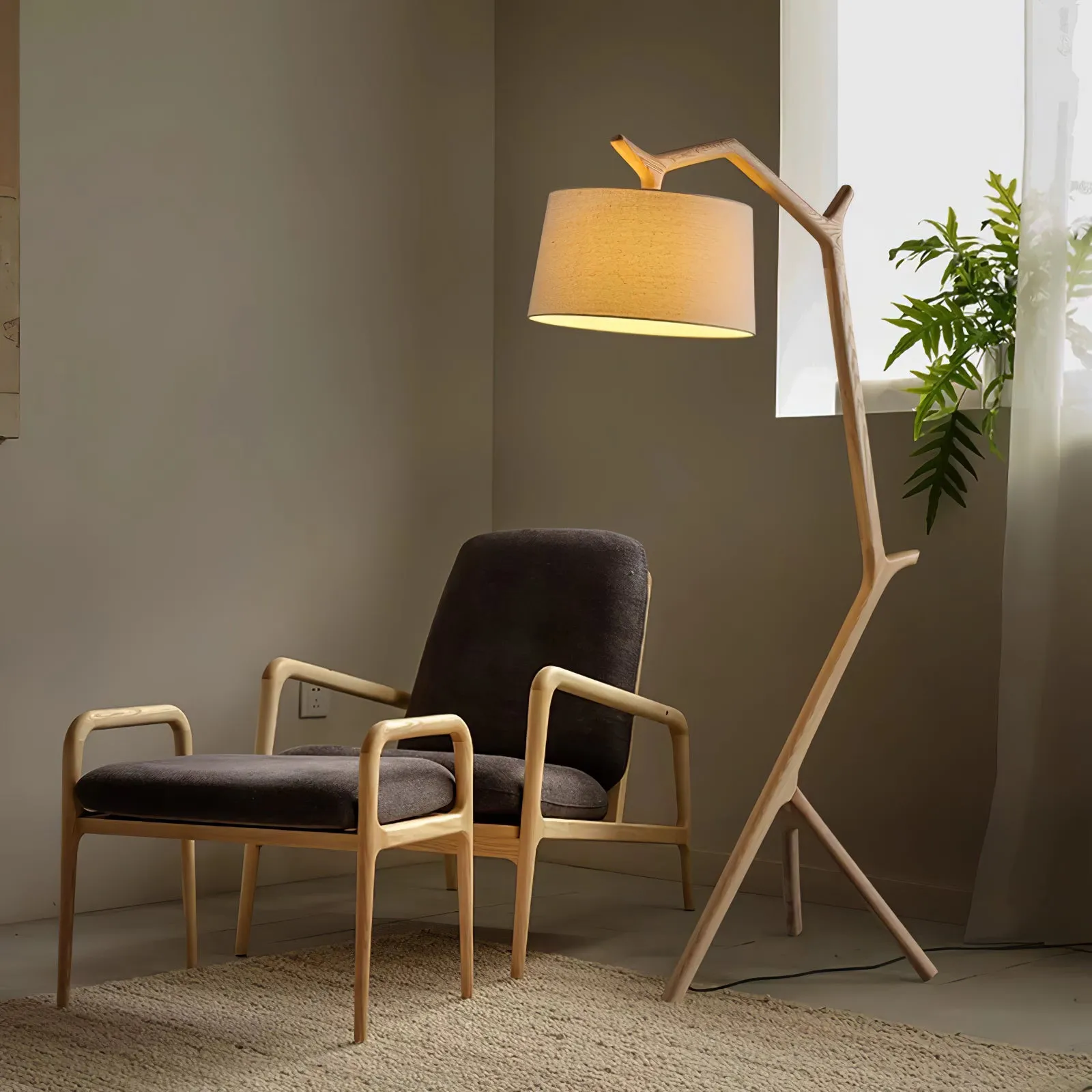 Umahi Floor Lamp