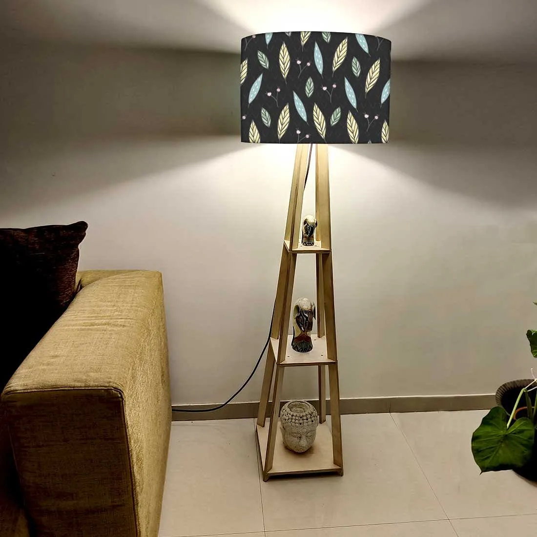 Wooden Column Floor Lamp for Bedside Light - Wheat Leaves